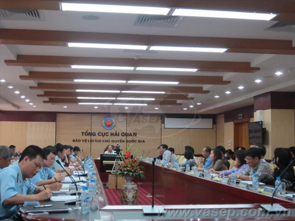 Cuộc họp bàn về phương thức quản lý định mức sử dụng, định mức tiêu hao tỷ lệ hao hụt nguyên liệu, phụ liệu, vật tư đối với loại hình NK nguyên liệu, vật tư để SX, gia công hàng hóa XK