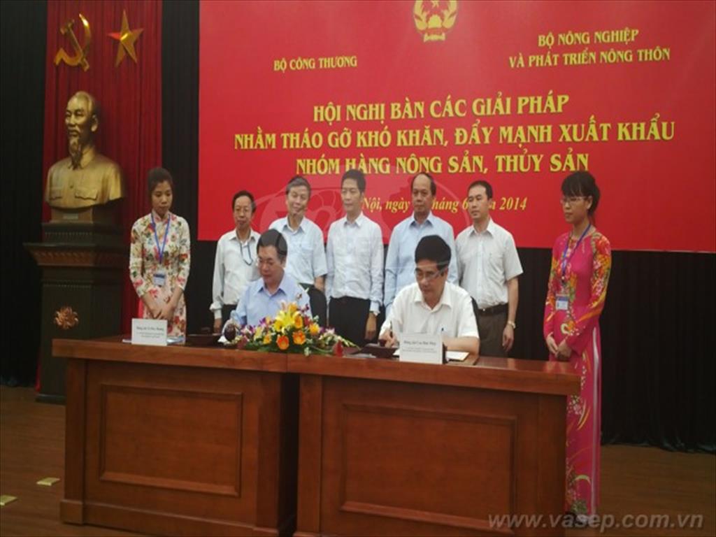 HN bàn giải pháp nhằm tháo gỡ khó khăn, đẩy mạnh XK nhóm hàng nông sản