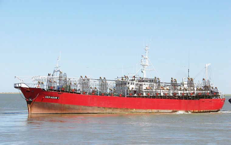 Argentina Sản lượng khai thác mực ống illex giảm