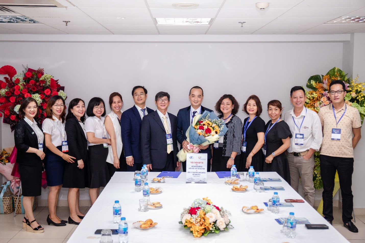 VASEP ký Thỏa thuận hợp tác với FrieslandCampina Việt Nam 