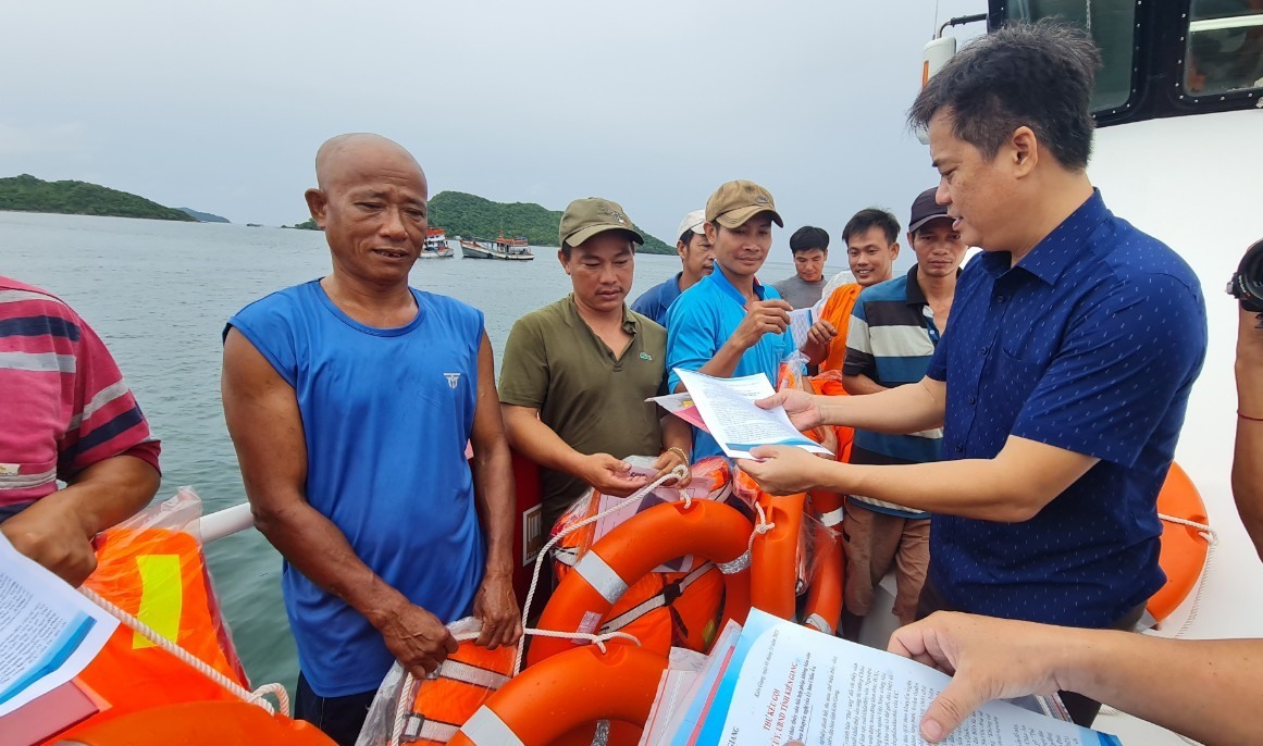 Dốc toàn lực tiếp tục thực hiện cao điểm chống khai thác IUU