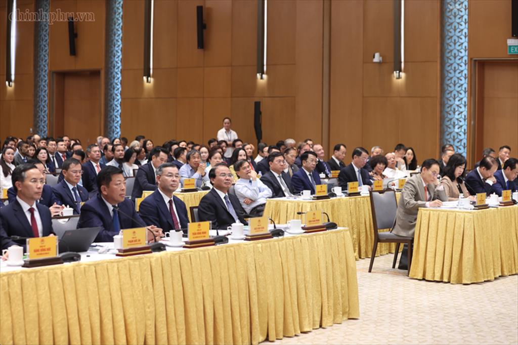 Thủ tướng Kiến nghị của doanh nghiệp phải được xử lý đến cùng và tất cả câu trả lời phải được công khai