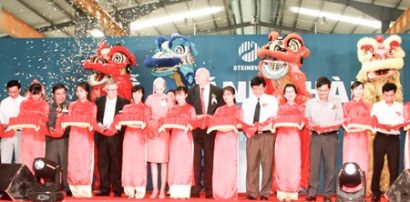 Steinsvik khai trương thêm xưởng sản xuất hệ thống cho cá ăn tự động