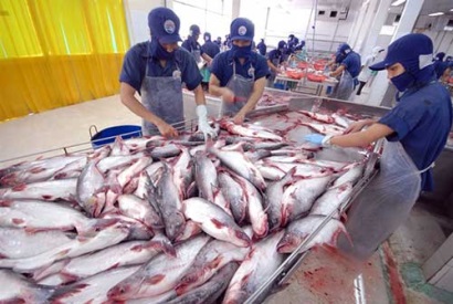 Tăng giá điện theo lộ trình, đừng để doanh nghiệp “sốc”