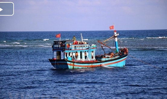 Khánh Hòa hỗ trợ ngư dân yên tâm vươn khơi bám biển