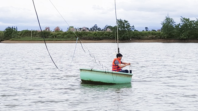 Tăng cường công tác quan trắc môi trường nuôi thủy sản