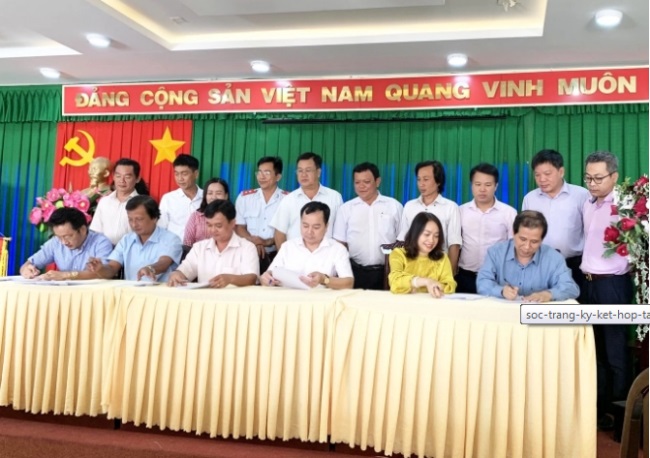 Sóc Trăng Ký kết hợp tác xây dựng chương trình phát triển tôm-lúa bền vững