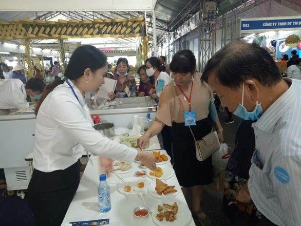 Cá tra xuất khẩu hơn 140 nước nhưng chật vật bơi trong nước