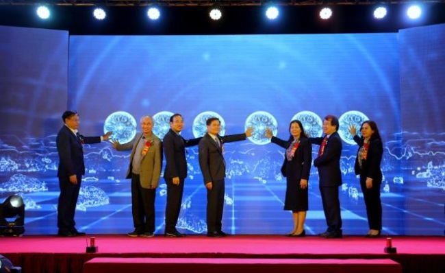 Những sản phẩm thủy sản nổi tiếng Quảng Ninh xuất hiện tại Hà Nội