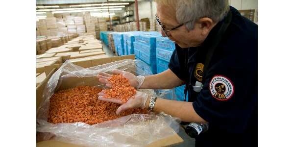 FDA Hoãn hầu hết các cuộc thanh tra nước ngoài cho đến tháng 42020