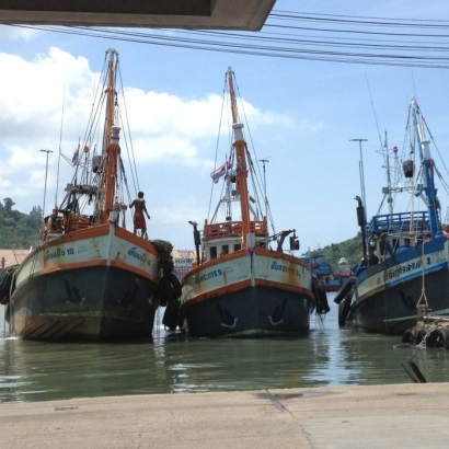 Thái Lan Chính phủ mua lại 1.900 tàu đánh bắt’ bất hợp pháp