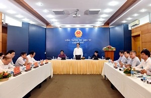 TOÀN CẢNH Phó Thủ tướng dự đối thoại giữa các bộ, ngành với DN thủy sản