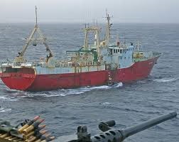 Các nước cam kết tài trợ chống khai thác IUU 