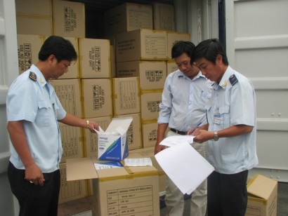 Khó khăn vì kiểm dịch rồi mới được  đưa hàng ra khỏi cảng Cục Thú y sẽ báo cáo Bộ NNPTNT