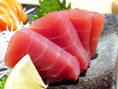 Nhật Bản Nguồn cung cá ngừ sashimi giảm kỷ lục