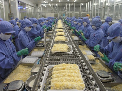 Phí tăng cao, mức nào là hợp lý