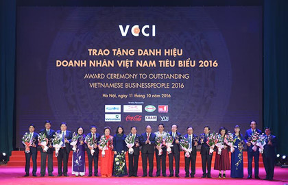 5 lãnh đạo doanh nghiệp thủy sản được tôn vinh “Doanh nhân Việt Nam tiêu biểu 2016”